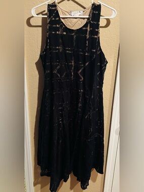 Kelly Renee Black Sheer Overlay Dress Sleeveless A-Line Midi Neutral Lined